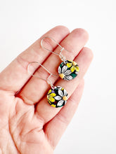 Load image into Gallery viewer, Graffiti Daisies Small Dangle Earrings