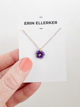 Load image into Gallery viewer, Violet Simple Gold Necklace