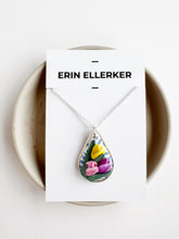 Load image into Gallery viewer, Spring Tulips Bouquet Necklace