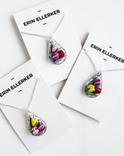 Load image into Gallery viewer, Spring Tulips Bouquet Necklace