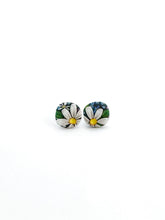 Load image into Gallery viewer, Dusky Daisies Stud Earrings
