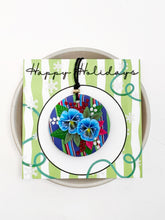 Load image into Gallery viewer, Small Floral Ornament 1
