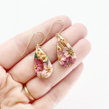 Load image into Gallery viewer, Autumn Pastels Small Dangle Earrings
