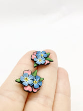 Load image into Gallery viewer, Midnight Forget-Me-Not Statement Stud
