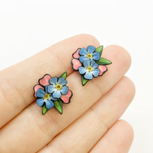 Load image into Gallery viewer, Midnight Forget-Me-Not Statement Stud
