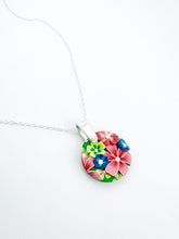 Load image into Gallery viewer, Jardin Vert Necklace
