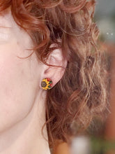 Load image into Gallery viewer, Sunflower Bouquet Circle Stud Earrings
