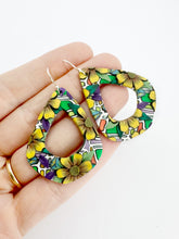 Load image into Gallery viewer, Shaded Sunset Cut-Out Dangle Earrings
