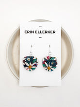 Load image into Gallery viewer, Daisy Small Dangle Earrings
