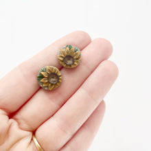 Load image into Gallery viewer, Sunflower Bouquet Circle Stud Earrings
