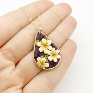 Autumn Affair Gold Pendant Necklace