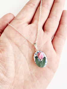 Spring Tulips Single Tulip Necklace (Pink)