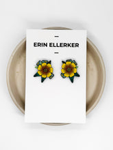 Load image into Gallery viewer, Shaded Sunset Flower Studs
