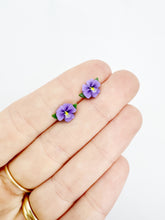Load image into Gallery viewer, Dainty Violet Flower Stud
