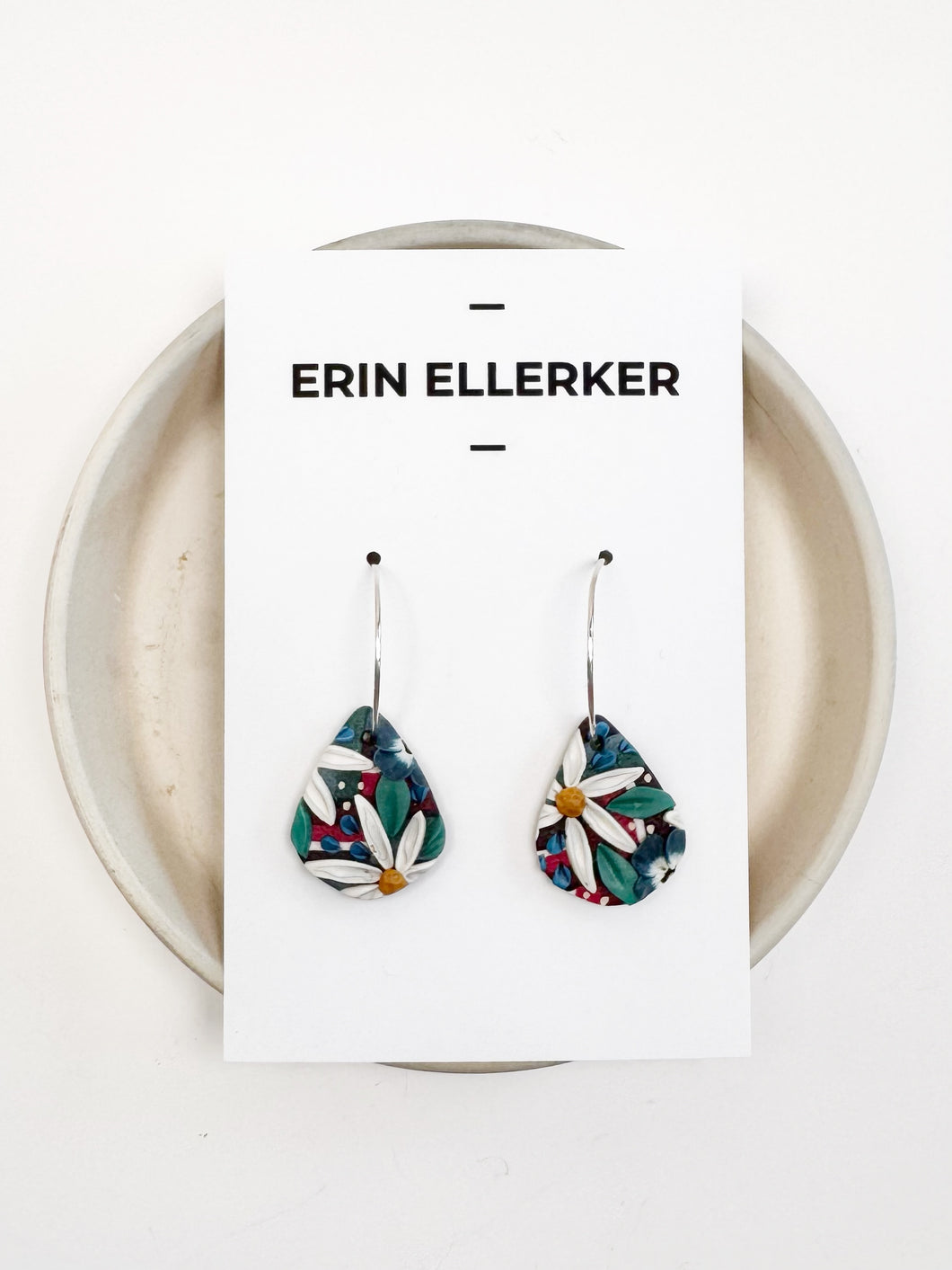 Daisy Small Hoop Earrings