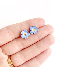 Load image into Gallery viewer, Forget-me-not Flower Stud

