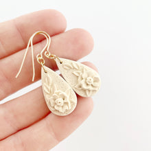 Load image into Gallery viewer, Ivory Monochrome Essentials Small Dangle Earrings

