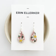 Load image into Gallery viewer, Daisy Small Dangle Earrings in Pink

